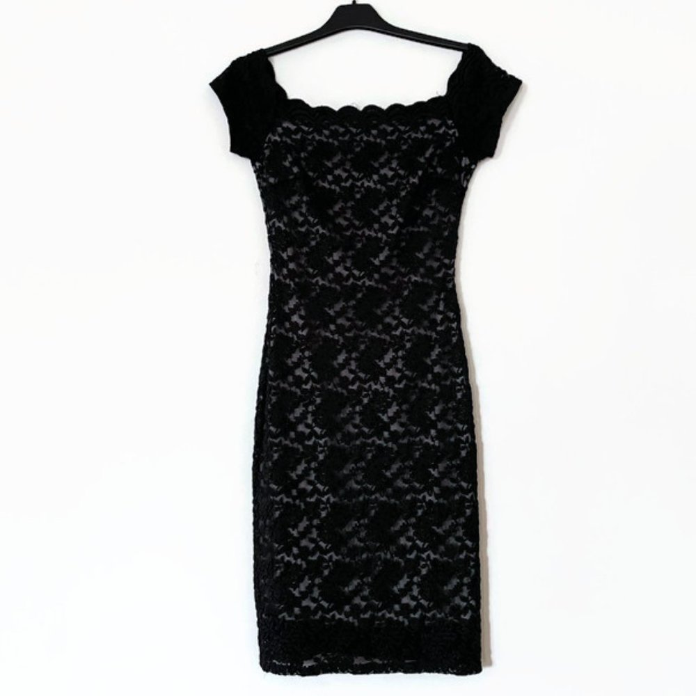Elegant lace dress